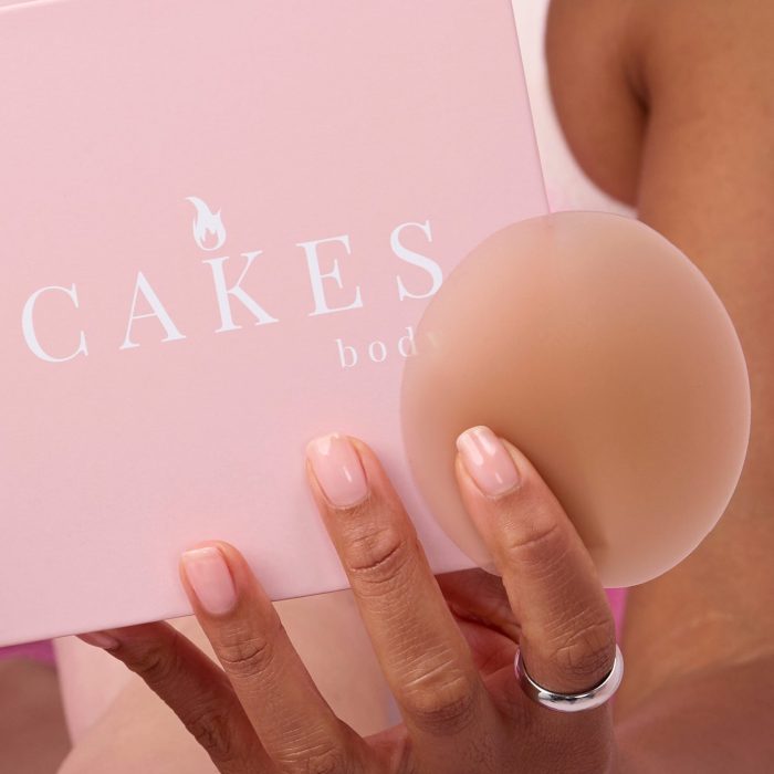 CAKES_itty_bitty_caramel_2000x2667copy.jpg