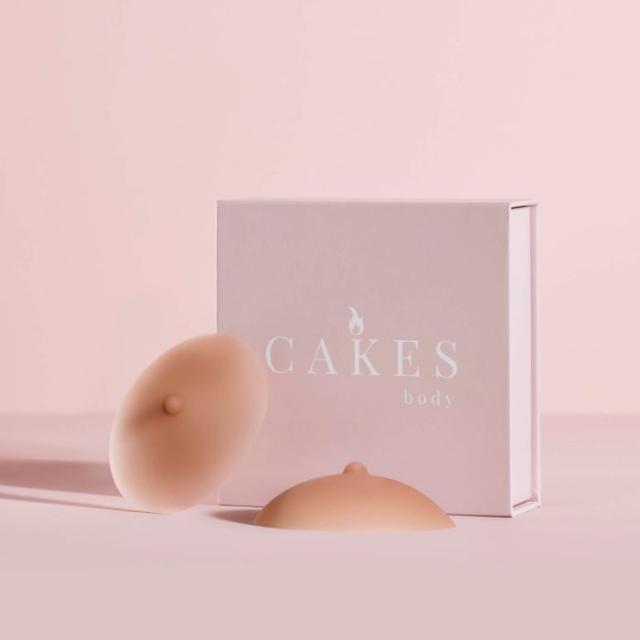 pdp_cakes_with_nips_itty_bitty_caramel.jpg
